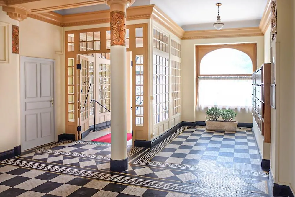 Magnifique Appartement Au Coeur De La Ville Avec Parking Biarritz 0*,