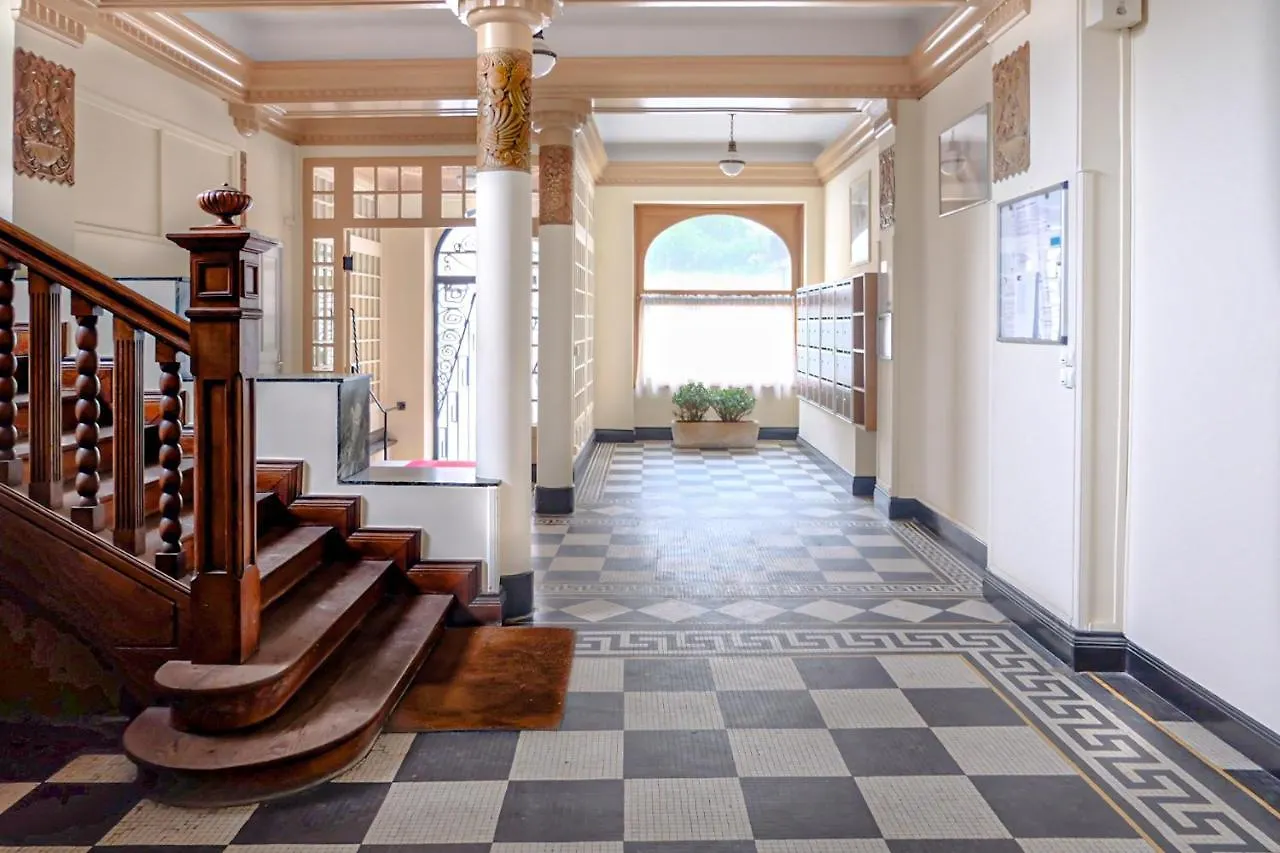 Magnifique Appartement Au Coeur De La Ville Avec Parking Biarritz Apartamento